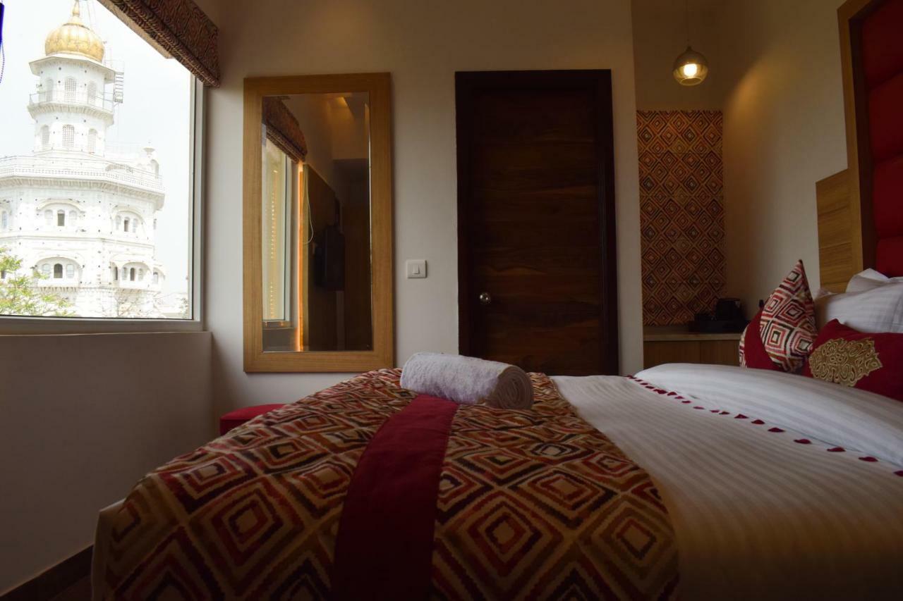 วัน เอิร์ธ จีจี รีเจนซี Hotel อัมริตสา ภายนอก รูปภาพ
