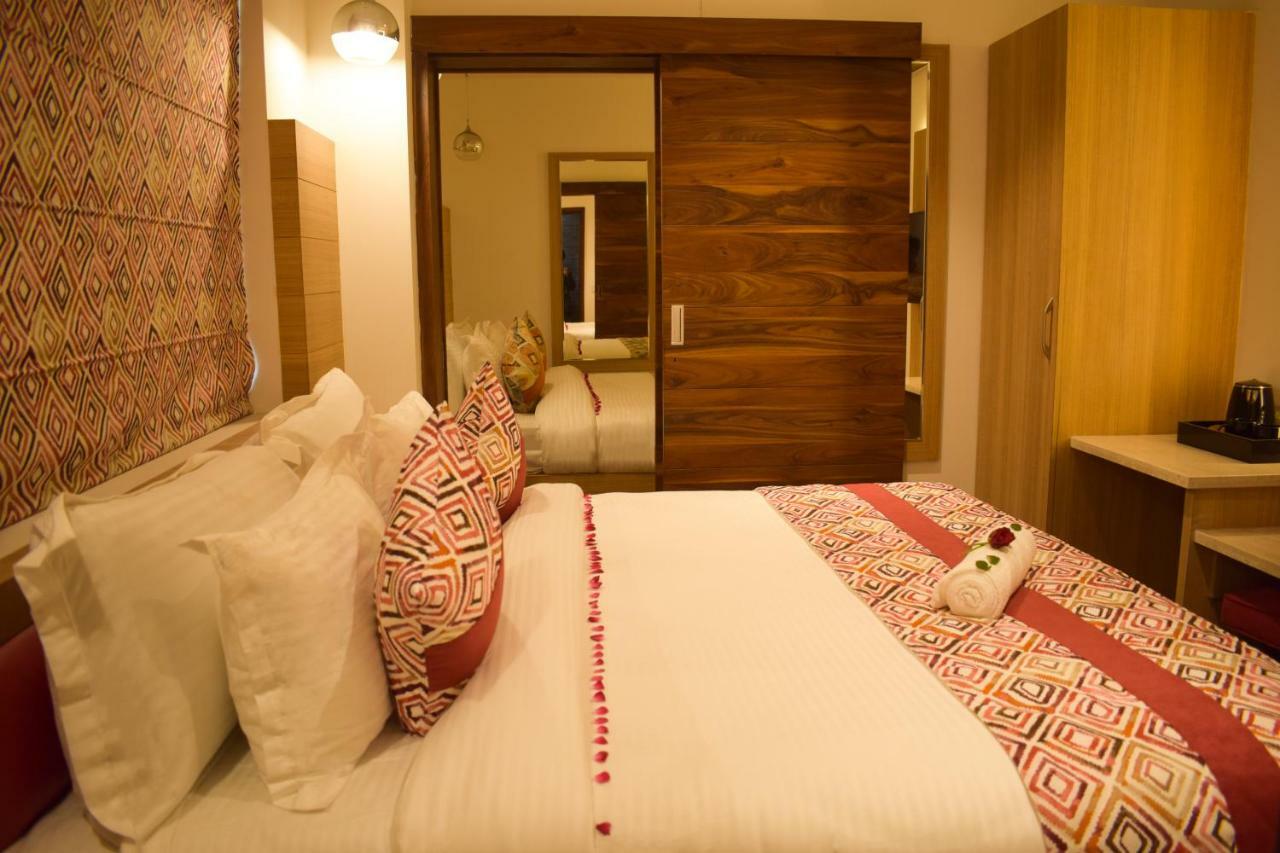 วัน เอิร์ธ จีจี รีเจนซี Hotel อัมริตสา ภายนอก รูปภาพ