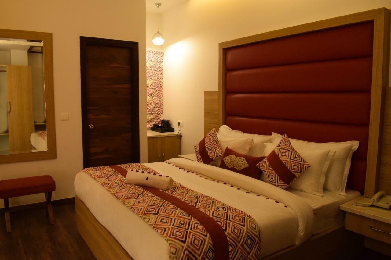 วัน เอิร์ธ จีจี รีเจนซี Hotel อัมริตสา ภายนอก รูปภาพ