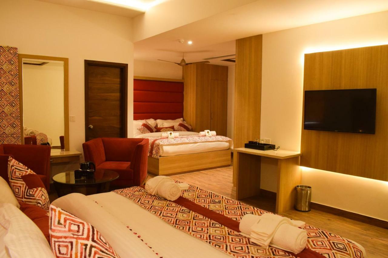 วัน เอิร์ธ จีจี รีเจนซี Hotel อัมริตสา ภายนอก รูปภาพ